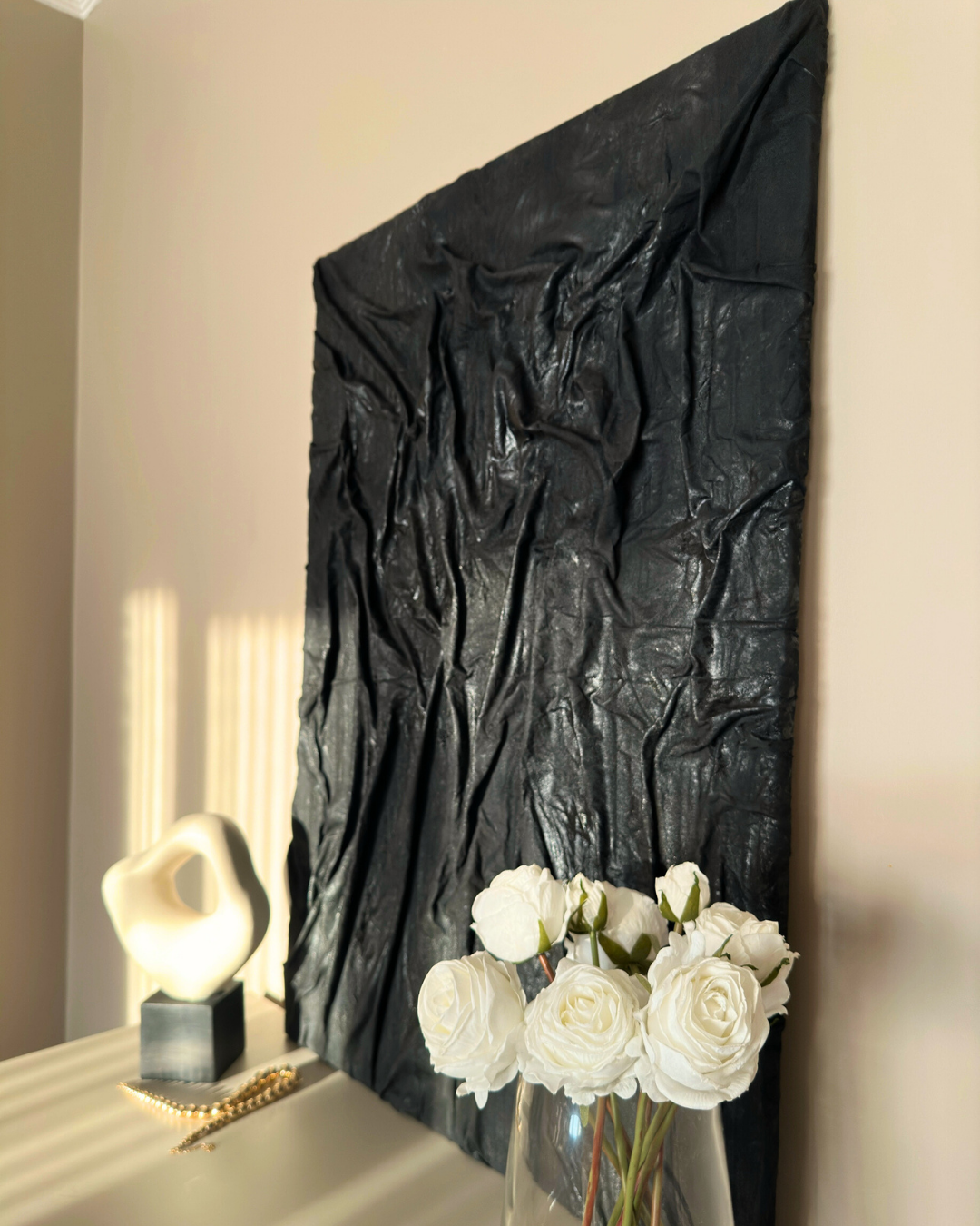 ''Abbys'' Siyah Kumaş Tablo 70x100